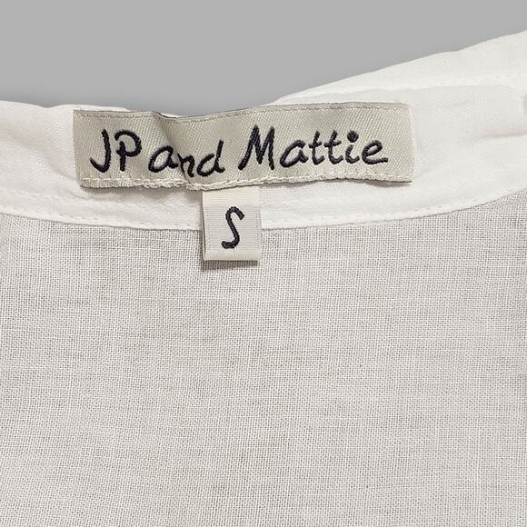 JP and Mattie Cascade Ruffle Shirt Blouse White Sz Small Cottage Regency Romance - Picture 7 of 14